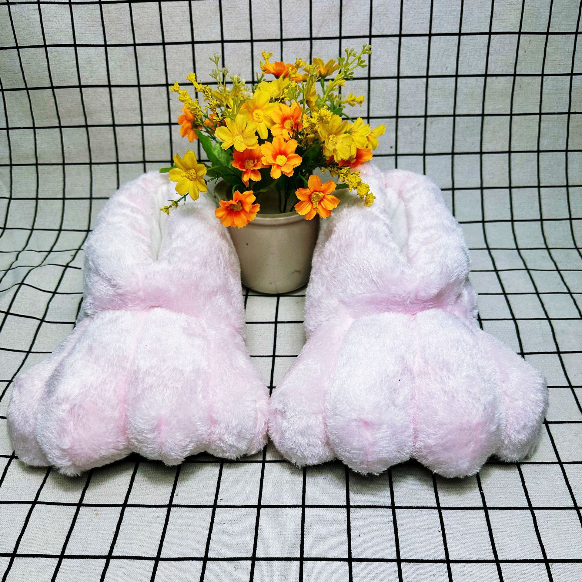 In Stock Rabbit Paw Slippers H - Kids Outdoor Shoes ulasan dan harga