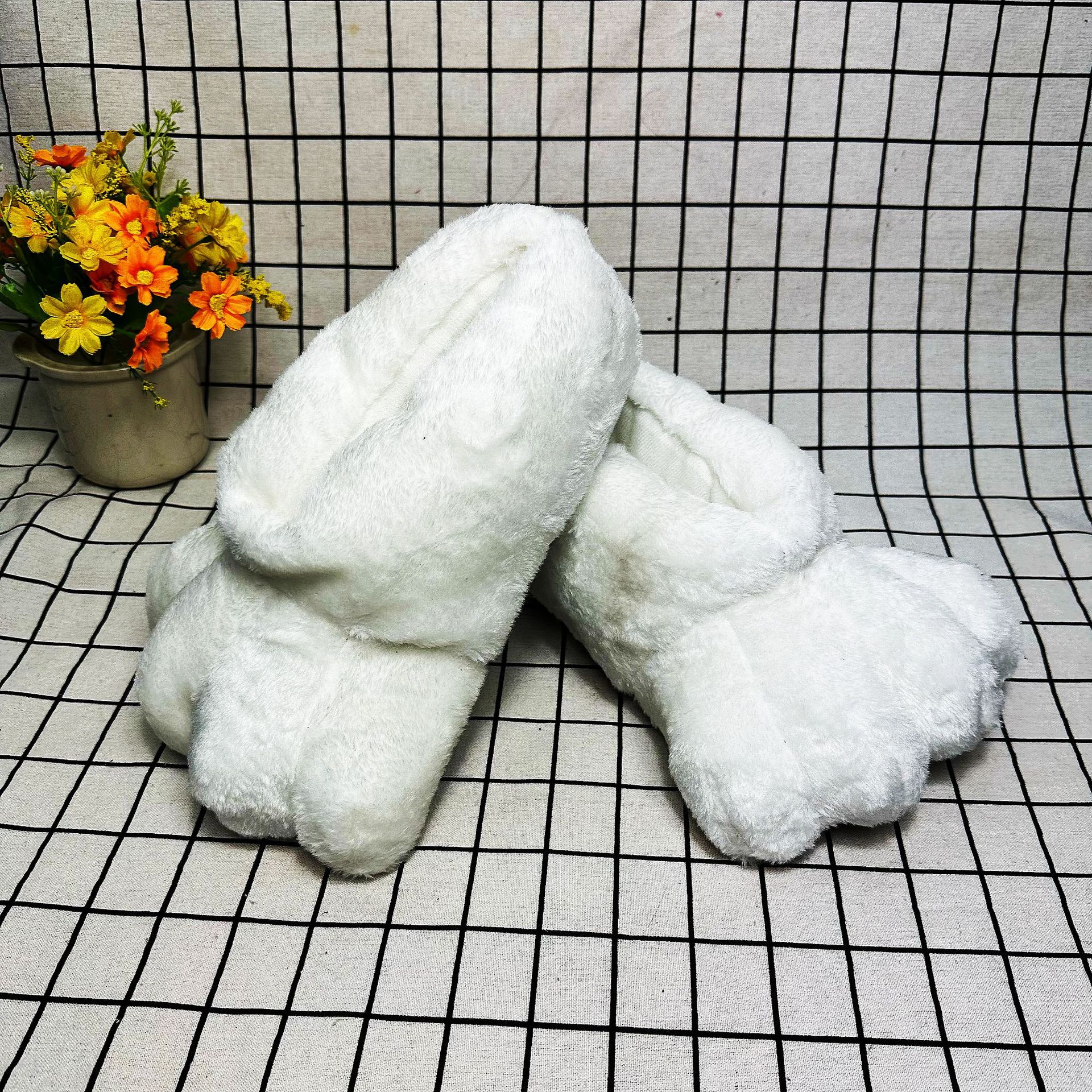 In Stock Rabbit Paw Slippers H - Kids Outdoor Shoes ulasan dan harga